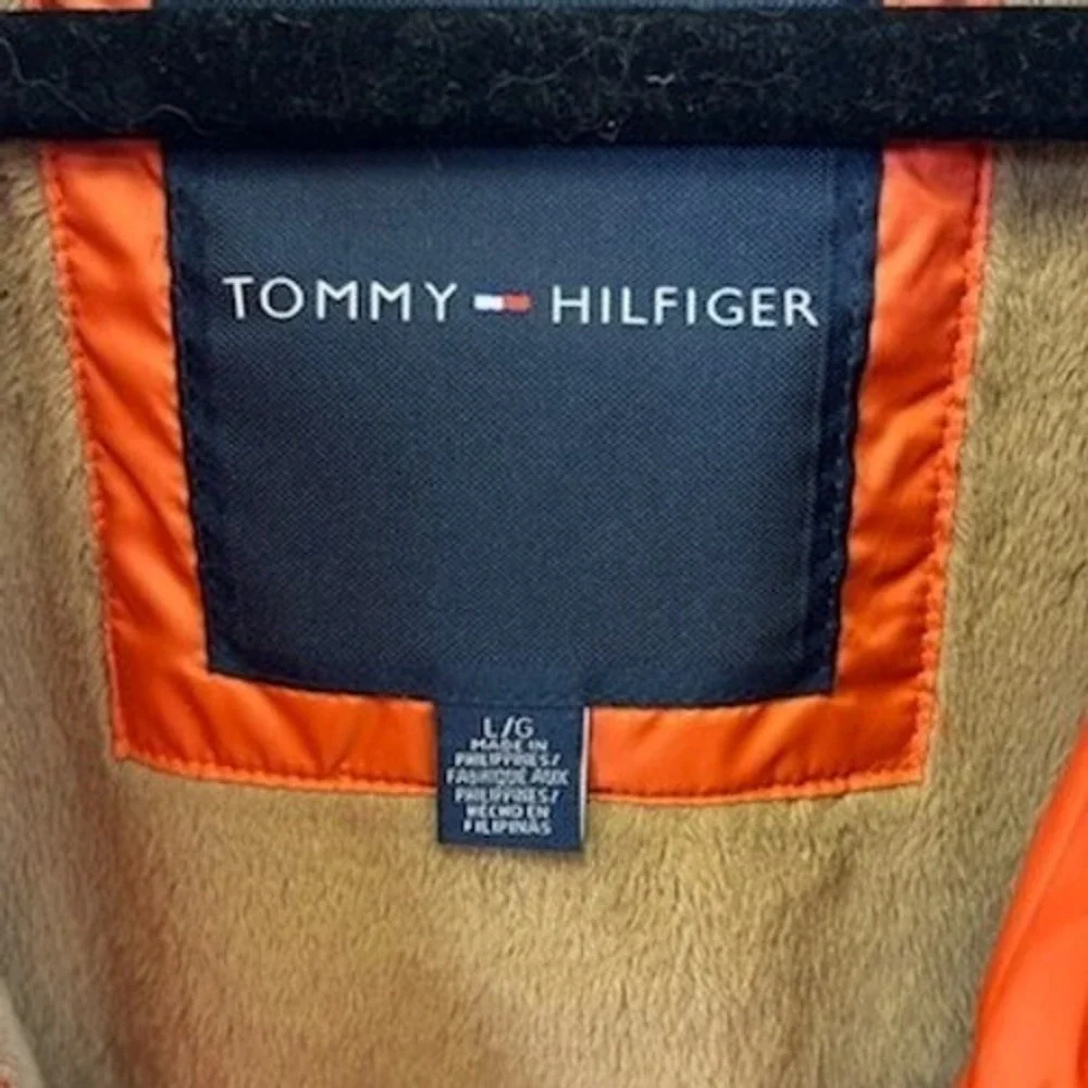 Tommy Hilfiger Puffer Vest Men's Size Large Orange Quilted Leather Suede Accents